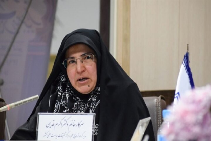 رئیس کرسی یونسکو در زمینه ترویج علم به جمع متخصصان بین‌المللی یونسکو پیوست