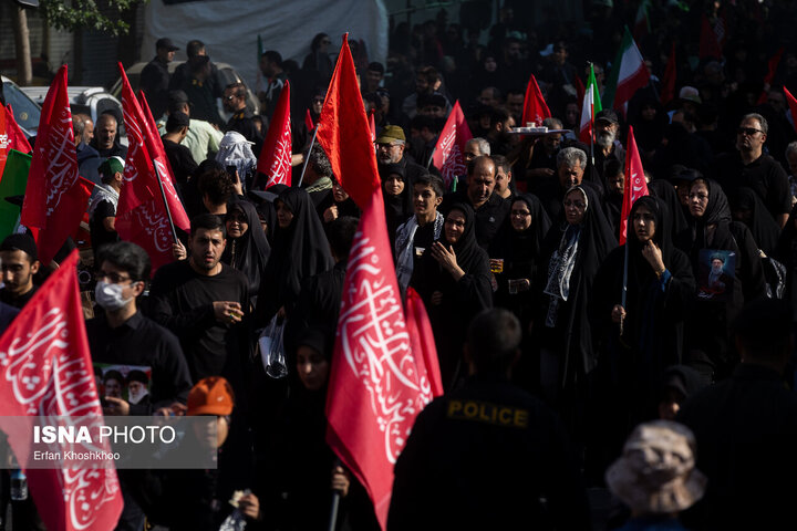 جاماندگان اربعین در فارس هم‌قدم با زائران کربلا شدند
