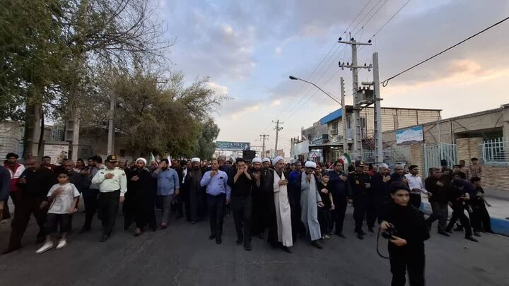 «باید برخاست»؛ فریاد دلدادگان حسینی در گرمای خرماپزان جنوب کرمان