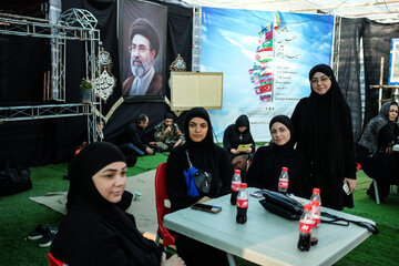 وضعیت تردد و خدمات به زائران اربعین حسینی در گذرگاه مرزی «تمرچین» - پیرانشهر