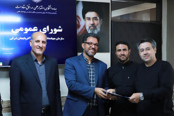 خسرو کنعانی رییس سازمان جهاددانشگاهی آذربایجان‌شرقی در آیین گرامیداشت سالروز تاسیس جهاددانشگاهی و تجلیل از جهادگران دانشگاهی نمونه آذربایجان شرقی