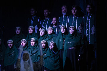 اجرای نمایش "از ازل با حسین" - تالار سبز مجموعه فرهنگی هنری حافظ شیراز