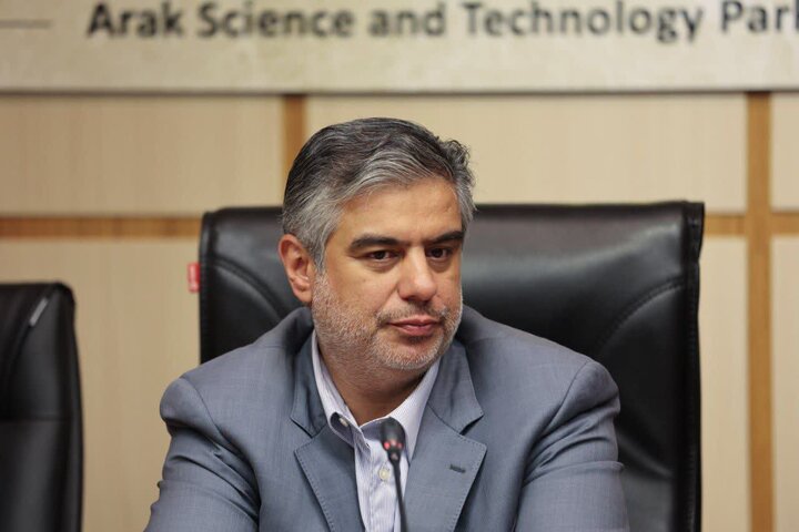 استاندار مرکزی: جایزه ملی «امیرکبیر» به مرجع توسعه صنعتی استان تبدیل شود