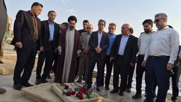 فرماندار کهگیلویه: ساماندهی آرامگاه حسین پناهی بیش‌از این به تعویق نخواهد افتاد