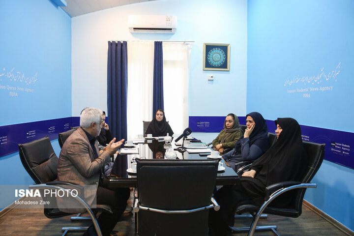 اعتیاد، فرار از منزل، خودکشی و کودک‌همسری از مهم‌ترین آسیب‌های زنان در خراسان‌رضوی