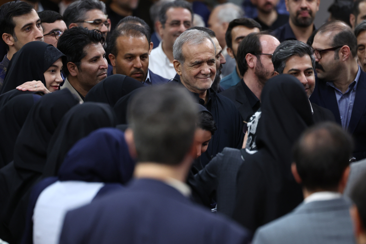 پزشکیان: گفتوگوها آمریکا را مجبور به همراهی کرد/ هنر، آوردن نگاههای مشترک به میدان است