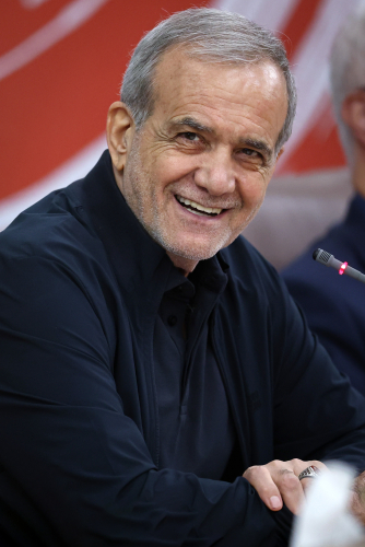 پزشکیان: گفتوگوها آمریکا را مجبور به همراهی کرد/ هنر، آوردن نگاههای مشترک به میدان است