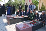 روز خبرنگار در همدان؛ از غبارروبی مزار شهدا تا پای درس اخلاق