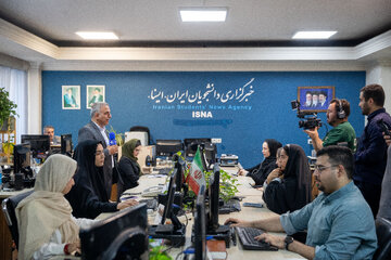 حضور محمدعلی قیومی، خبرگزاری صدا و سیما به مناسبت روز خبرنگار در ایسنا