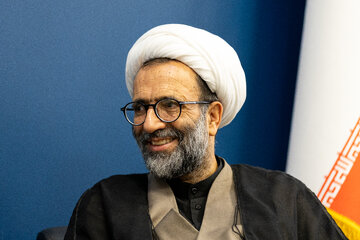 نماینده تهران: شهرداری با رایگان کردن حمل‌ونقل عمومی کار بزرگی کرد
