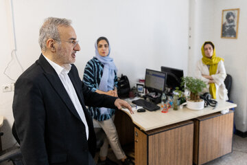 حضور پدرام پاک آیین، نماینده مدیران رسانه ها در هیأت نظارت بر مطبوعات به مناسبت روز خبرنگار در ایسنا