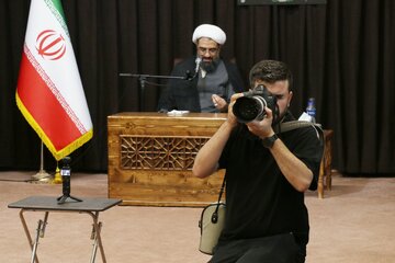ازغبارروبی مزار شهدا تا کلاس درس اخلاق؛در روز خبرنگار