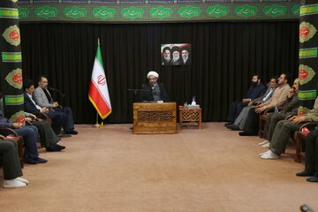 ازغبارروبی مزار شهدا تا کلاس درس اخلاق؛در روز خبرنگار