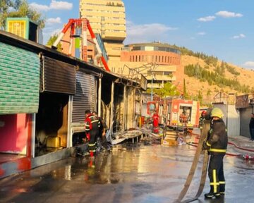آتش‌سوزی در «لونا پارک» شیراز بدون تلفات جانی مهار شد