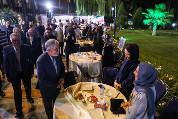 سید عباس صالحی، وزیر فرهنگ و ارشاد اسلامی در مراسم تجلیل از شهدای رسانه و پاسداشت روز خبرنگار