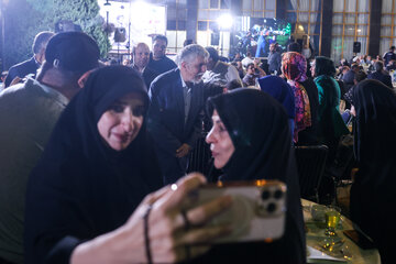 سید عباس صالحی، وزیر فرهنگ و ارشاد اسلامی در مراسم تجلیل از شهدای رسانه و پاسداشت روز خبرنگار