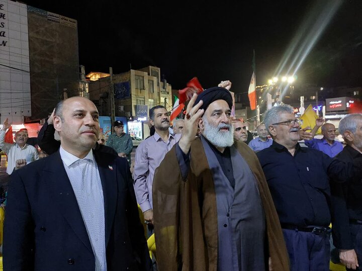 تداوم تجمعات میادین تا اعلام نظر رهبری