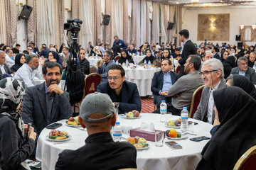 سیدحمید حسن‌زاده، معاونت خبر خبرگزاری دانشجویان ایران وحبیب عباسی، مدیر کل روابط عمومی ریاست جمهوری در نشست صمیمی وزیر جهاد کشاورزی با خبرنگاران