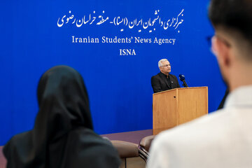بازدید امیرالله شمقدری، معاون امنیتی استانداری خراسان رضوی از تحریریه ایسنا به مناسبت روز خبرنگار