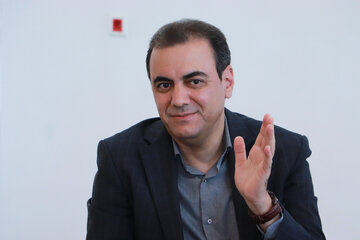 سخنرانی، مسعود ملکی مسعول فنی ناباروری جهاد دانشگاهی  آذربایجان شرقی در بازدید ریئس جهاد دانشگاهی آذربایجان شرقی از مرکز جامع در حال ساخت بیماران مبتلا به سرطان-تبریز