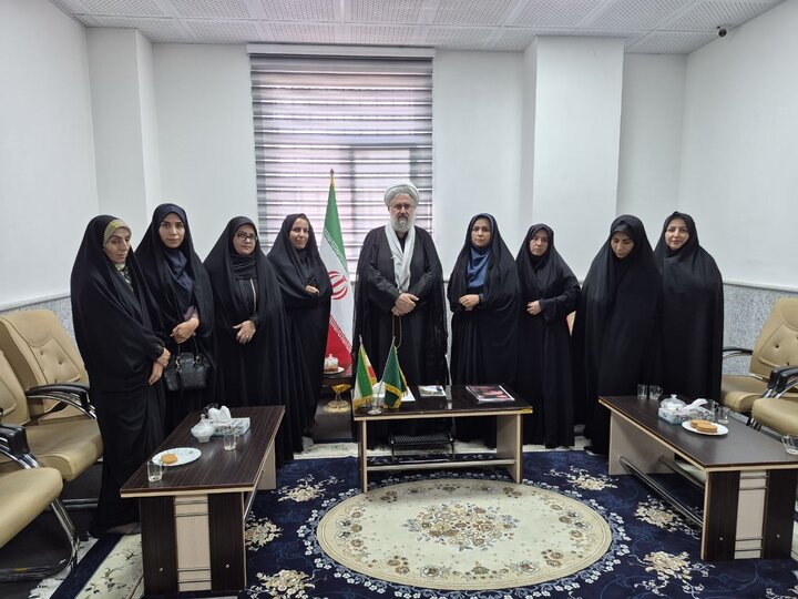 امام جمعه ملایر: اخلاق و تقوا باید در انتشار اخبار مورد توجه خبرنگاران باشد