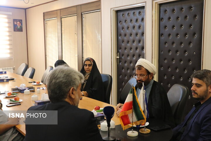 مدیرکل بهزیستی استان قم: خبرنگاران بستر جلب مشارکت خیرین را فراهم میکنند