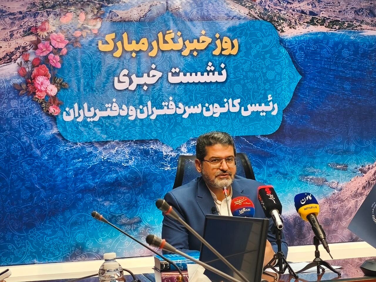 خندانی: قانون الزام به ثبت رسمی، قانون تاثیرگذار و مهمی است