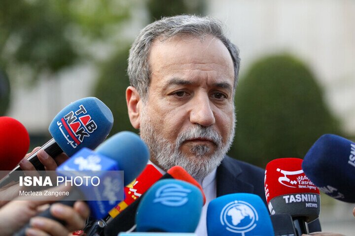 No talks with U.S., Strait of Hormuz reopening tied to separate conditions, Araghchi says