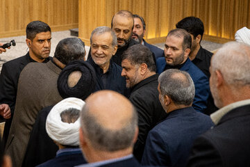 مسعود پزشکیان، رئیس جمهور در یازدهمین اجلاسیه مجاهدان در غربت