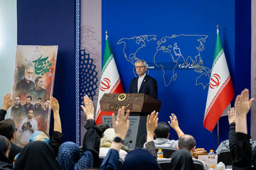 نشست خبری اسماعیل بقایی، سخنگوی وزارت امور خارجه