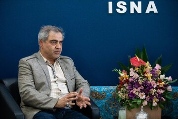 دغدغه‌های بازیگری که مدیر شد/ «هرگز نگاه سلبی نداشتم»