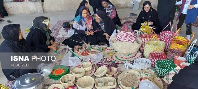 فعالیت ۱۳ صندوق زنان روستایی در زاهدان