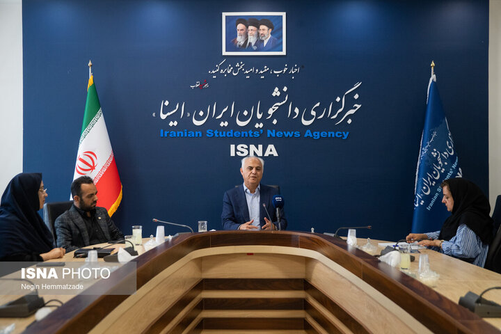 معاون تحقیقات و فناوری دانشگاه علوم پزشکی تهران
دکتر رامین کردی، در گفت‌وگو با ایسنا با تا