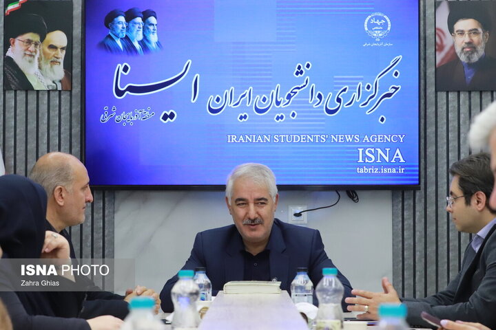 فرماندار تبریز: رسانه باید نقد سازنده داشته باشد