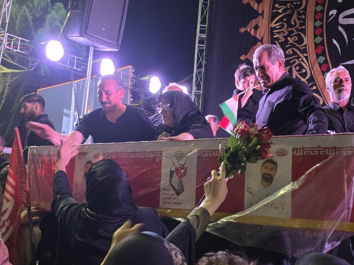مراسم وداع با پیکر شهید انوری‌مقدم در کرمان برگزار شد&nbsp;+ عکس