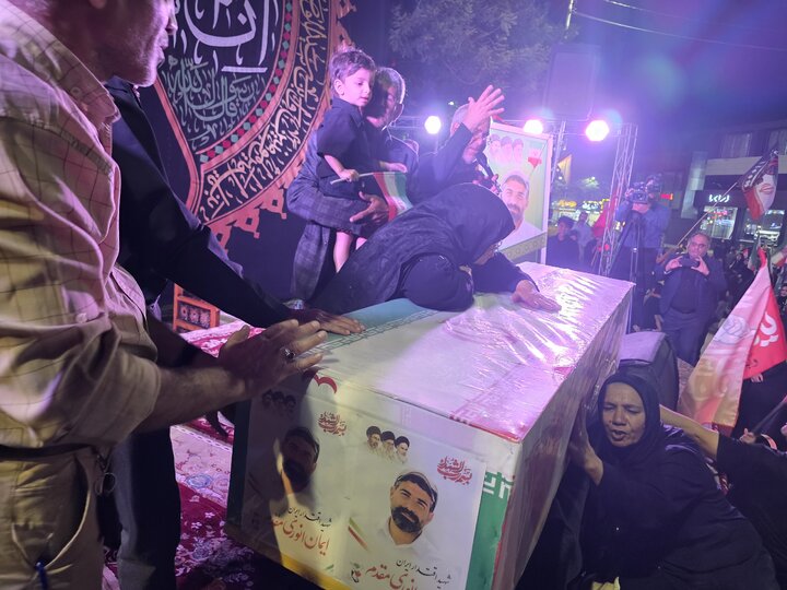 مراسم وداع با پیکر شهید انوری‌مقدم در کرمان برگزار شد&nbsp;+ عکس