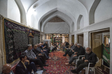عزاداری دهه سوم ماه صفر در خانه تاریخی پنبه کاران - اصفهان