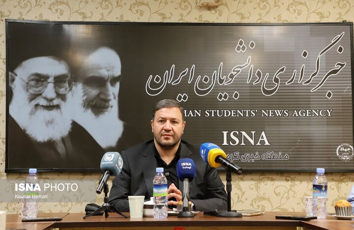 عضو هیات رئیسه مجلس: فعالیت مجلس تعطیل نیست/ طراحی پالایشگاه آناهیتا از ابتدا غلط بود 
