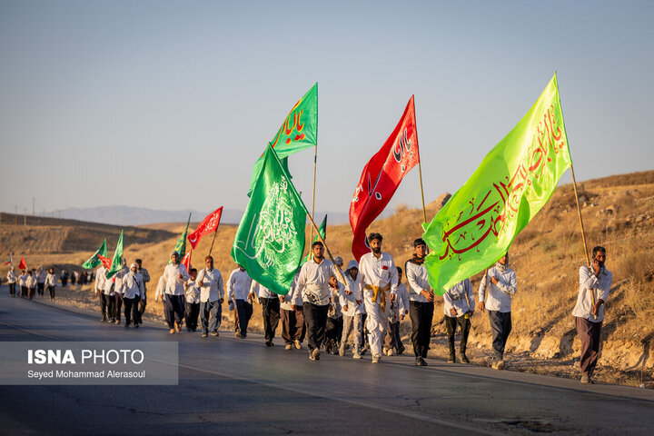 حرم، مقصد نهایی؛ وقتی تمام جادهها به سمت نور میروند
