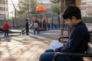 والدین و مدرسه درکاهش گوشه‌گیری کودکان نقش کلیدی دارند