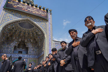 عزاداری ۲۸ صفر در حرم مطهر رضوی