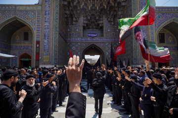 عزاداری ۲۸ صفر در حرم مطهر رضوی