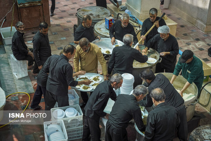 اسکان و پذیرایی از ۱۲۰۰ زائر پیاده در مجتمع دکتر شریعتی جهاددانشگاهی خراسان رضوی