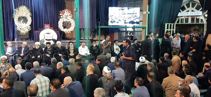 برگزاری مراسم بزرگداشت والده همسر حجت الاسلام سید حسن خمینی در حسینیه جماران