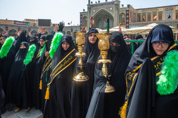 عزاداری شهادت علی ابن موسی الرضا(ع) در حرم کریمه اهل بیت(ع)