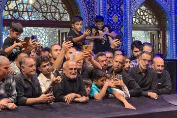زیارت مزار رهبر شهید انقلاب در سالروز شهادت امام رضا (ع)