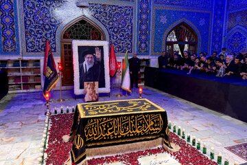 زیارت مزار رهبر شهید انقلاب در سالروز شهادت امام رضا (ع)