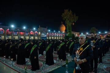 لاله گردانی بمناسبت شهادت امام رضا (ع) در حرم شاهچراغ(ع) -شیراز