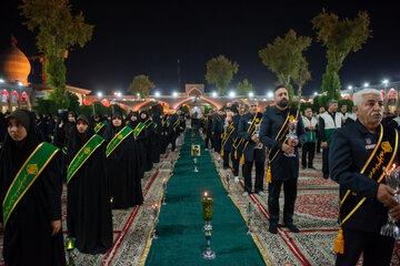 لاله گردانی بمناسبت شهادت امام رضا (ع) در حرم شاهچراغ(ع) -شیراز