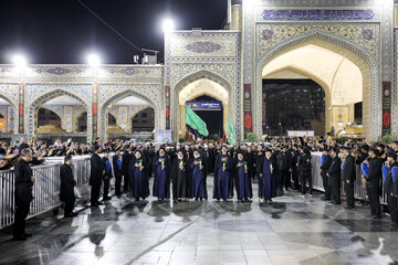 مراسم شام غریبان شهادت امام رضا(ع) در حرم مطهر رضوی